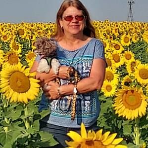 Meet your Posher, Anita